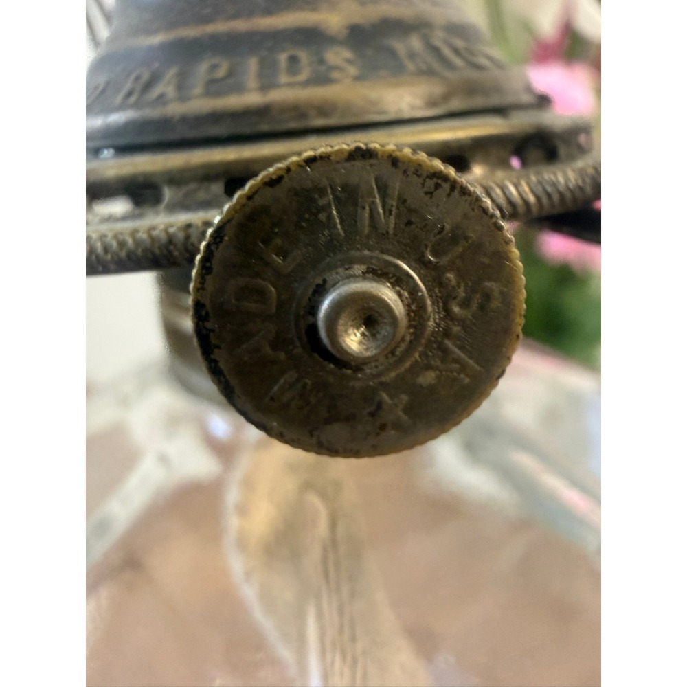 Vintage Grand Rapids Flame Light Pressed Glass Oil Lamp UV Reactive Farmhouse - Picture 12 of 15